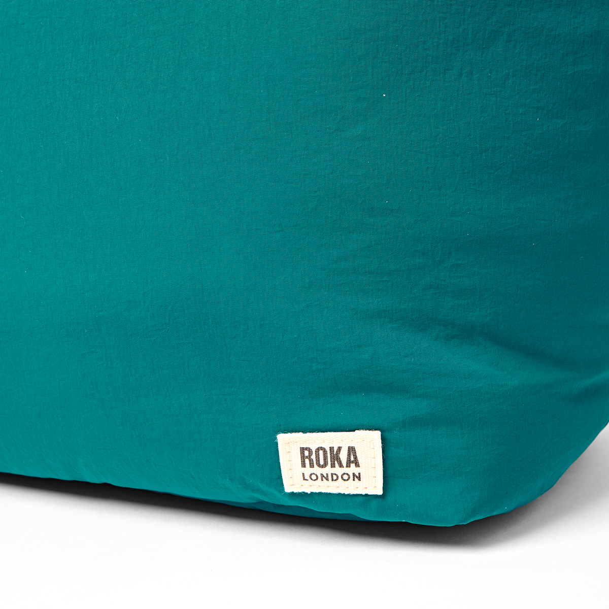 Oxford Shoulder Bag in Ocean View