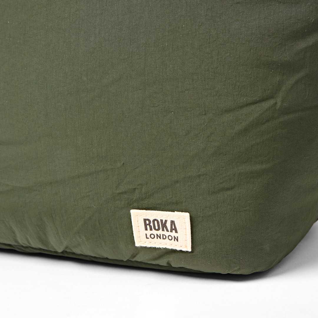 Oxford Shoulder Bag in Olive