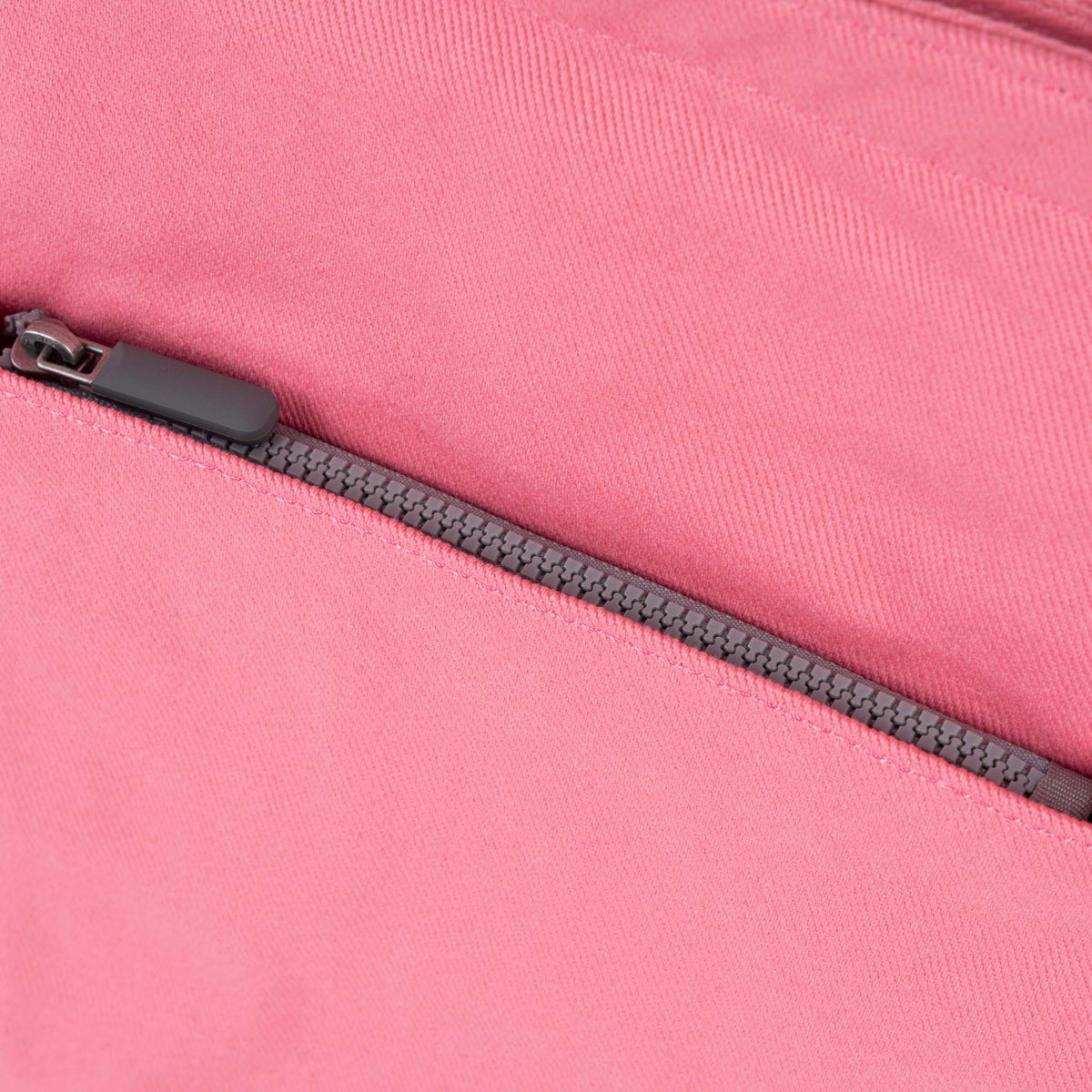 Portobello Tote Bag in Crimson
