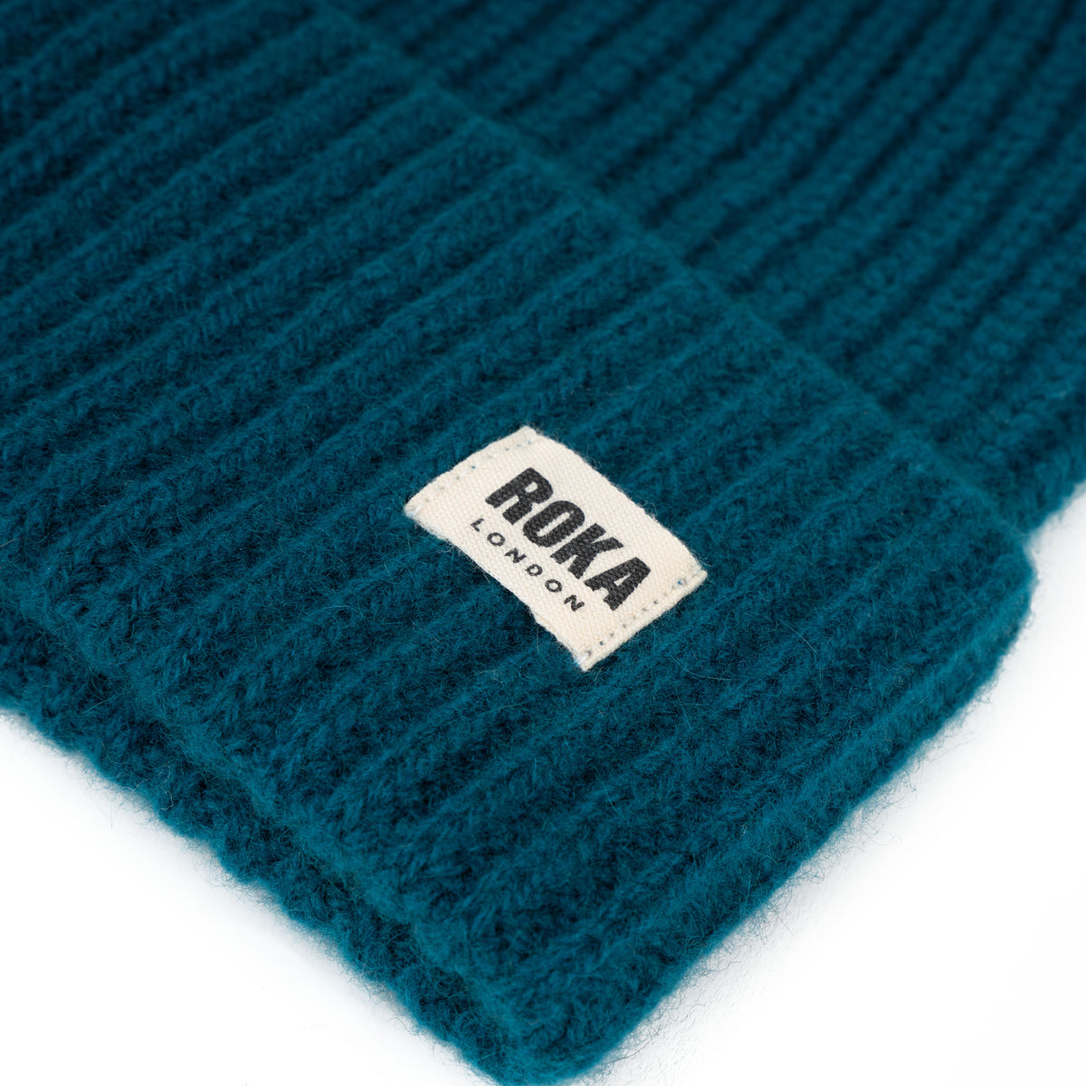 Shard Cashmere Beanie Hat in Teal