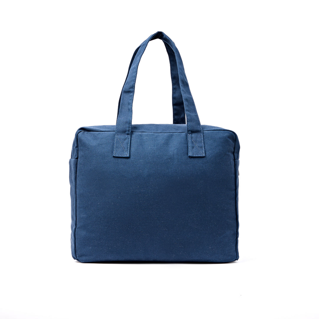 Sloane Shoulder Bag in Admiral