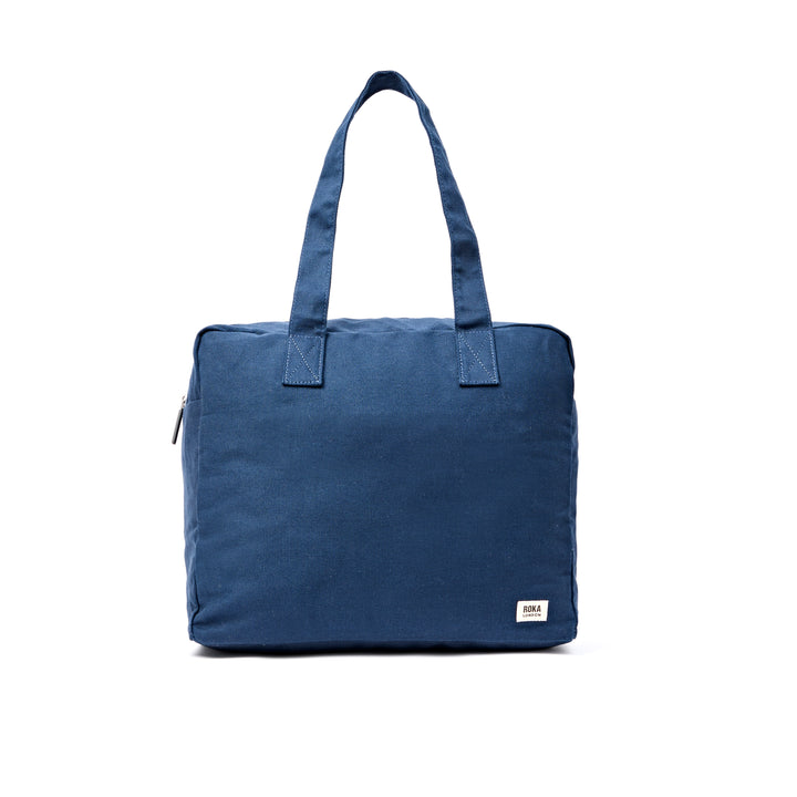 Sloane Shoulder Bag in Admiral