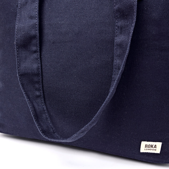 Sloane Shoulder Bag in Anthracite