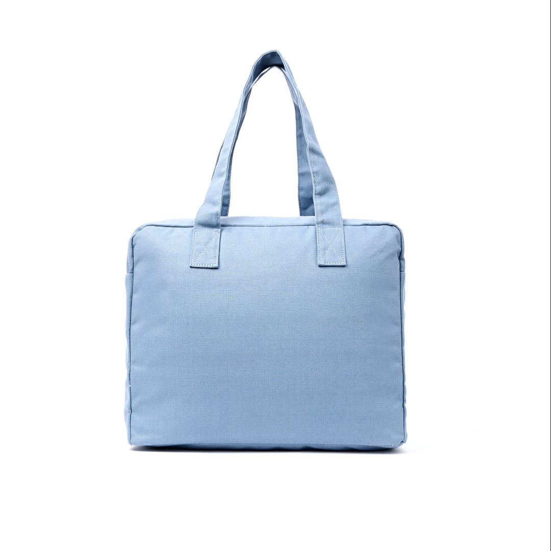 Sloane Shoulder Bag in Aviation