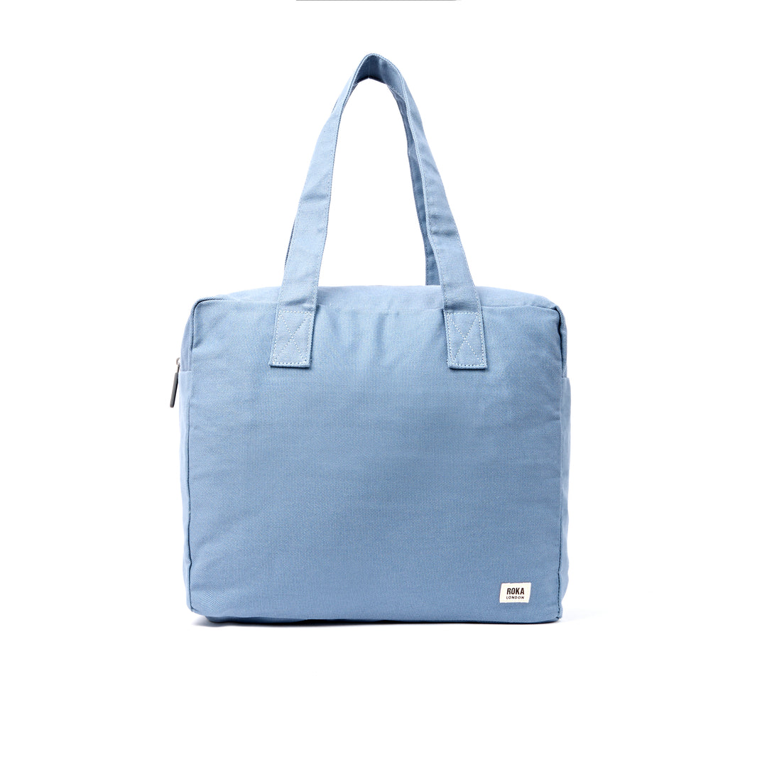 Sloane Shoulder Bag in Aviation