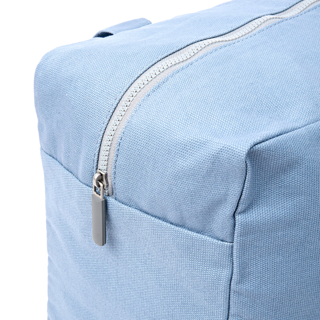 Sloane Shoulder Bag in Aviation