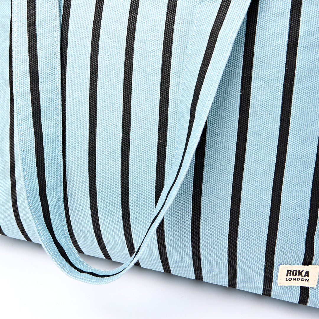 Sloane Shoulder Bag in Blue Stripe