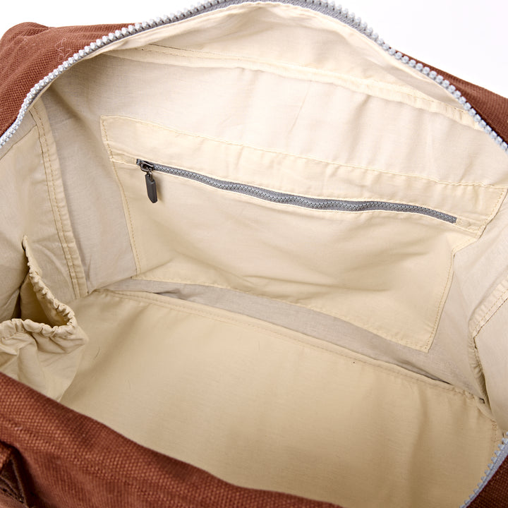 Sloane Shoulder Bag in Lindt