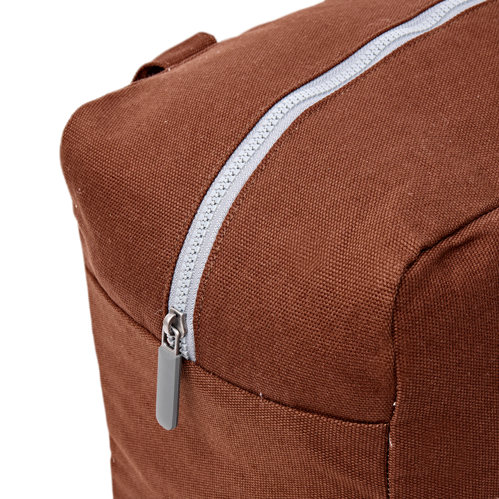 Sloane Shoulder Bag in Lindt