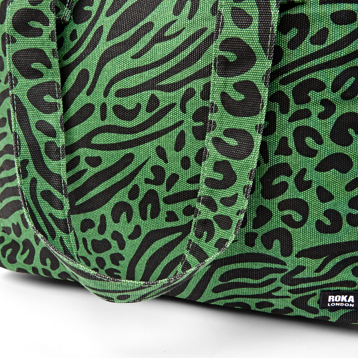 Sloane Shoulder Bag in Animal Artichoke