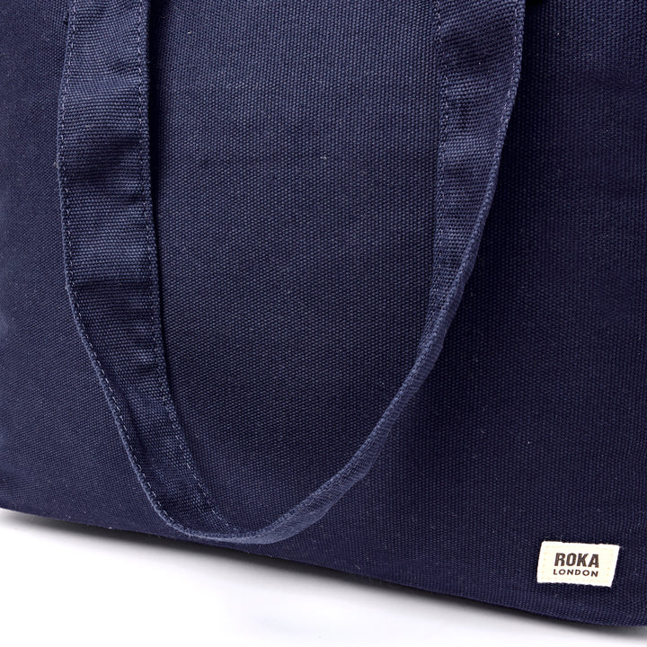 Sloane Shoulder Bag in Navy Blue