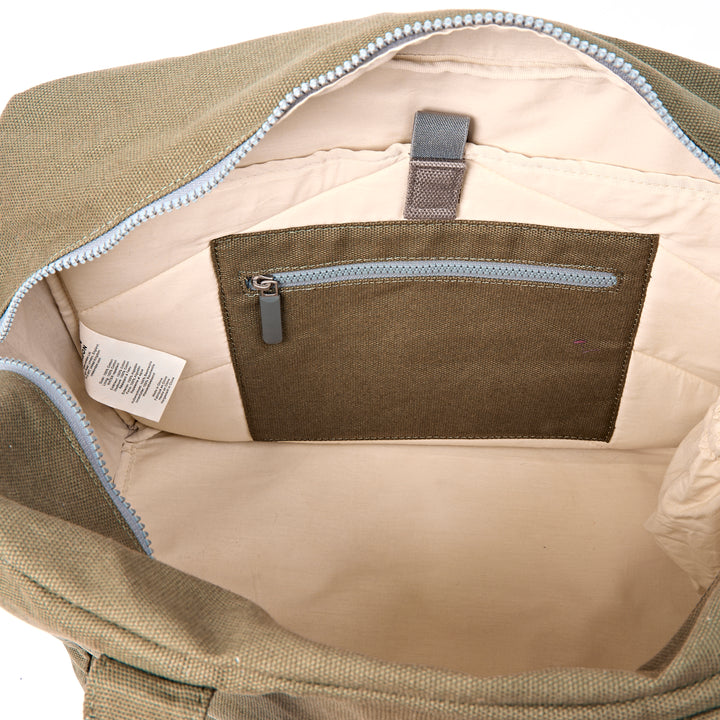 Sloane Shoulder Bag in Ranger Green