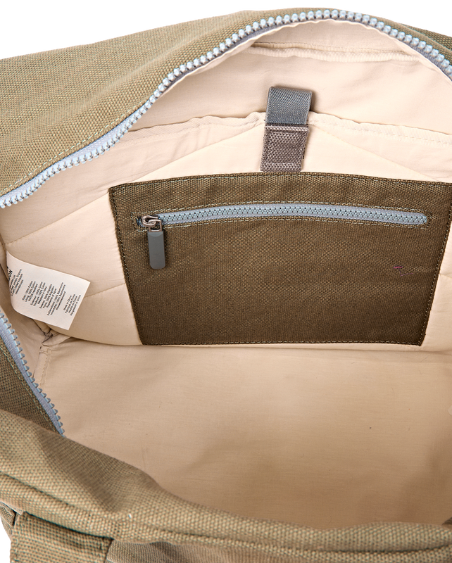 Sloane Shoulder Bag in Ranger Green