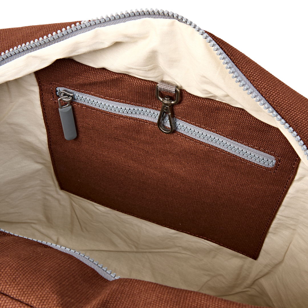 Somerset Shoulder Bag in Lindt