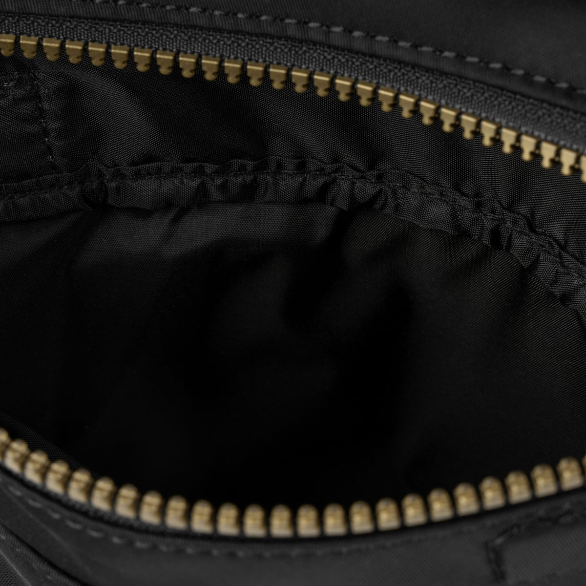Gold Label Stratford Crossbody Bag in Black
