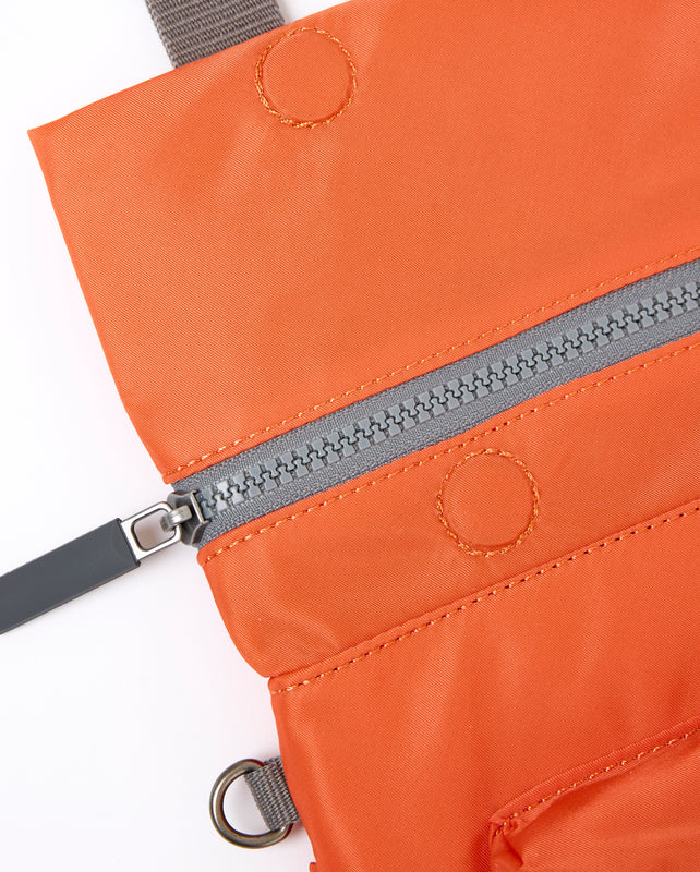 Stratford L Crossbody Bag in Firecracker