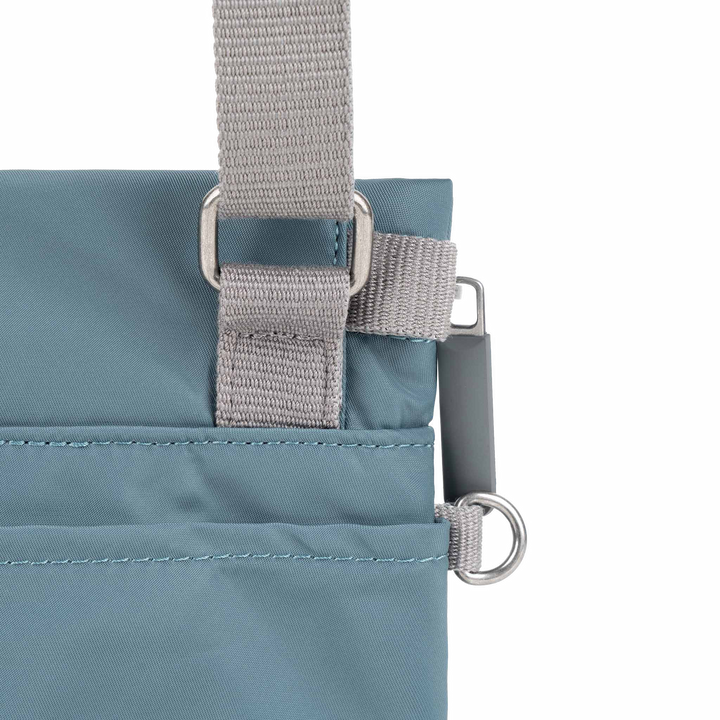 Stratford Crossbody Bag in Airforce
