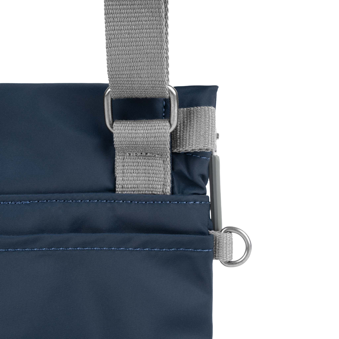 Stratford Crossbody Bag in Midnight