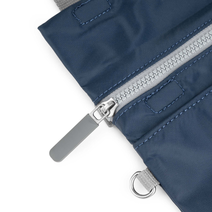 Stratford Crossbody Bag in Midnight