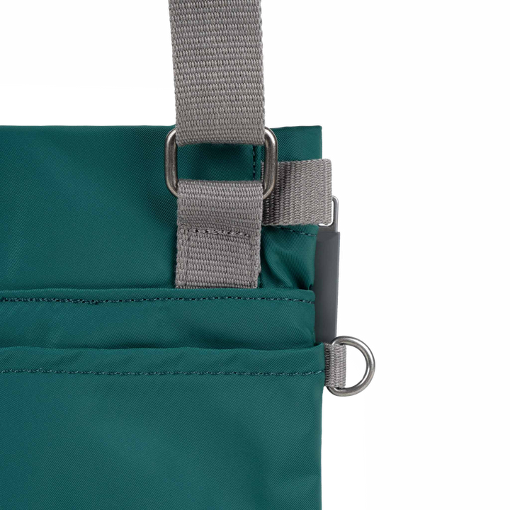 Stratford Crossbody Bag in Teal