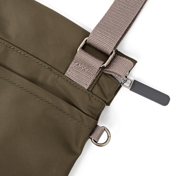 Stratford Crossbody Bag in Army