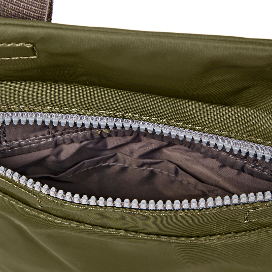 Stratford Crossbody Bag in Chive