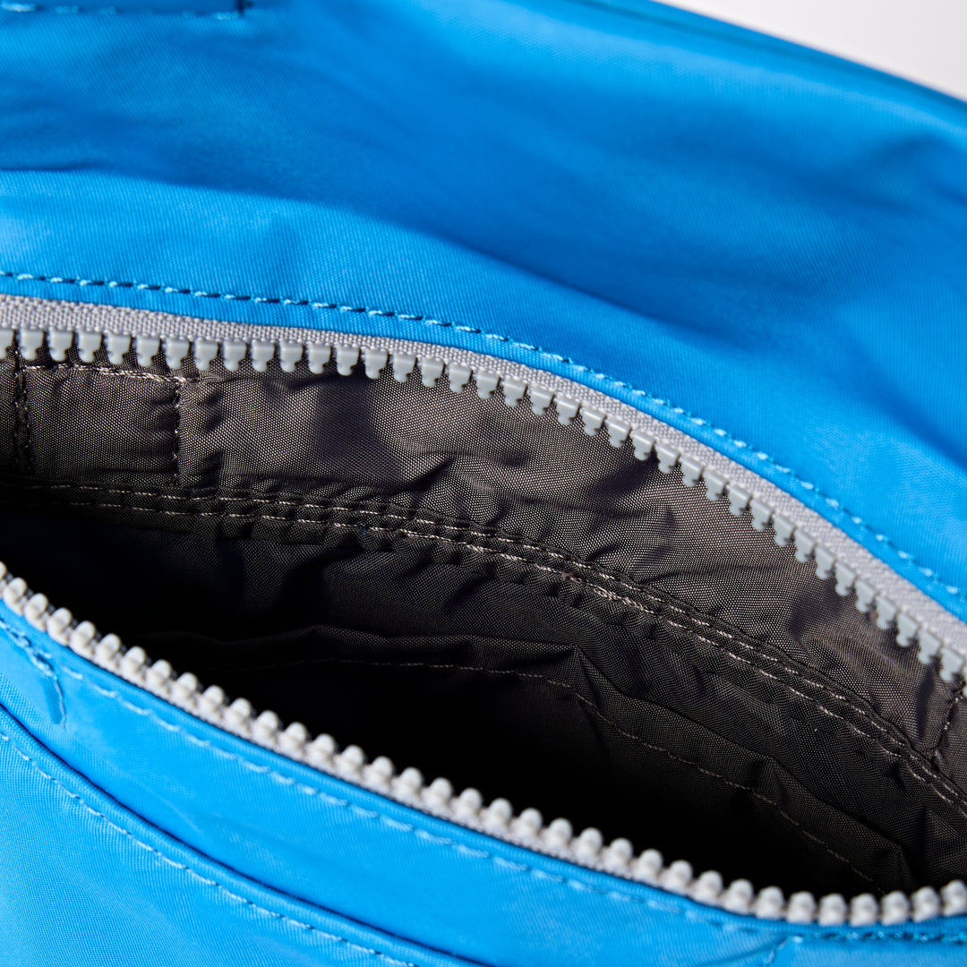 Stratford Crossbody Bag in Malibu Blue