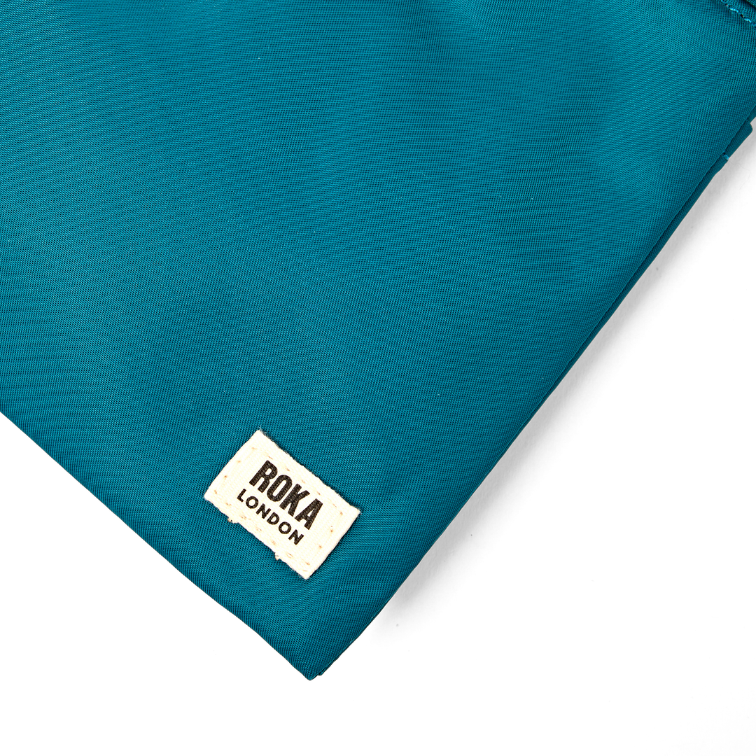 Stratford Crossbody Bag in North Sea