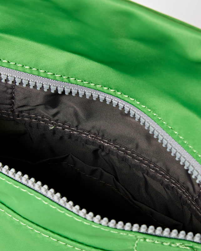 Stratford Crossbody Bag in Online Lime