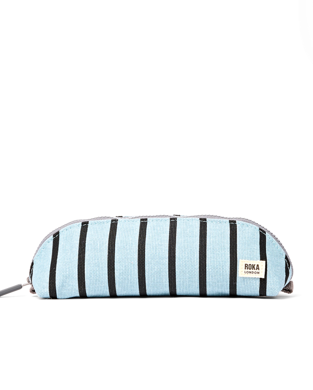 Tate Pouch in Blue Stripe