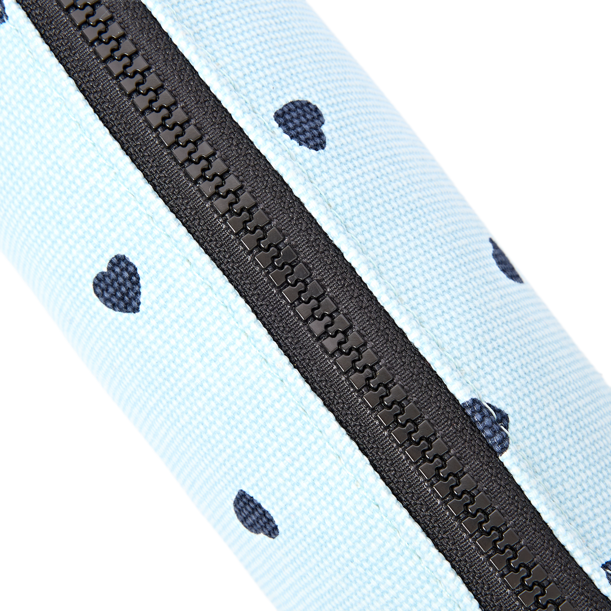 Tate Pouch in Heart Print