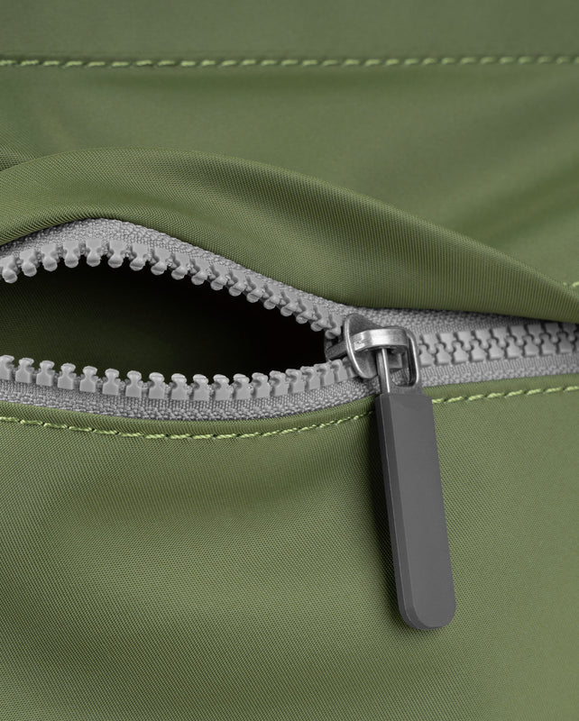 Trafalgar Tote Bag in Avocado