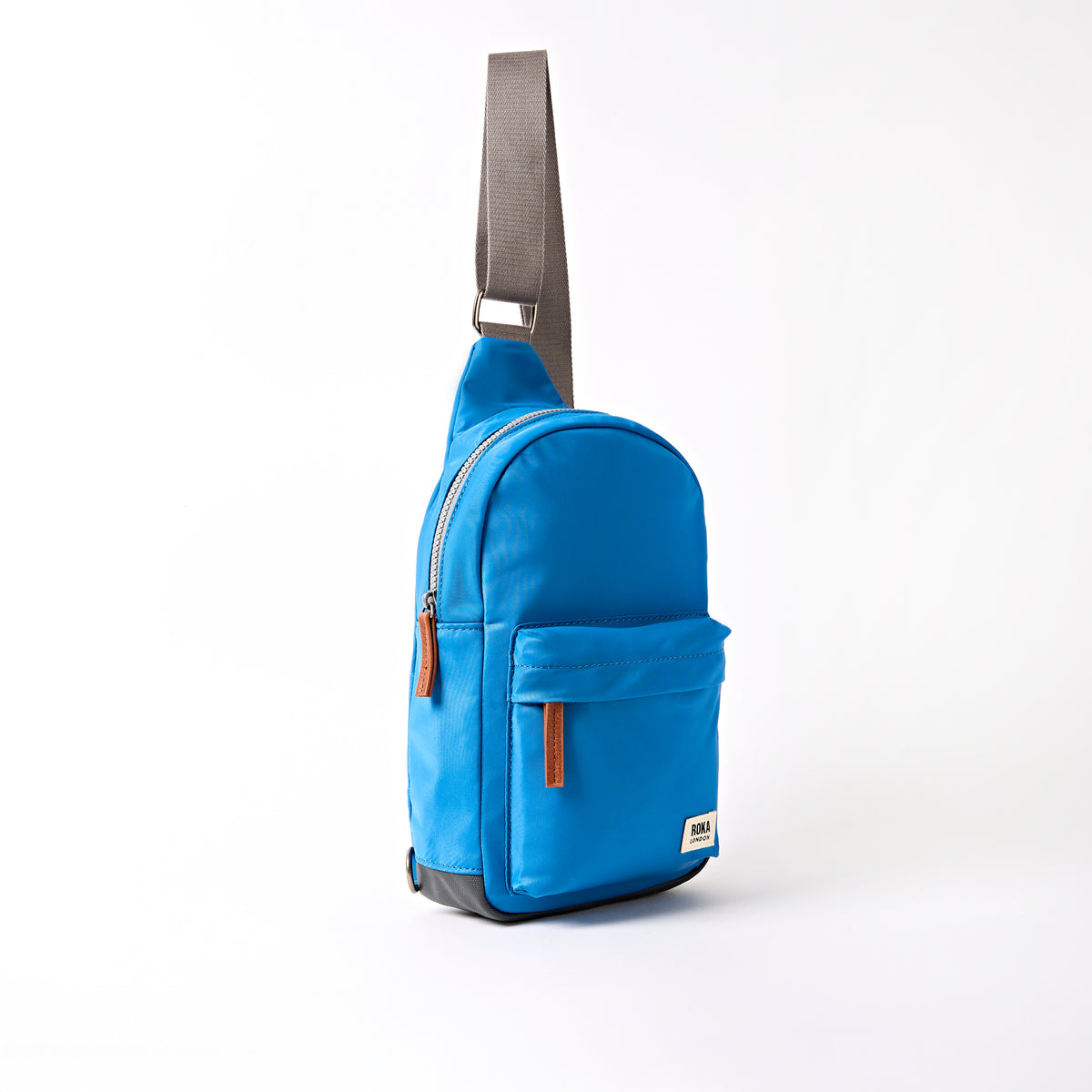 Willesden Sling Bag in Malibu Blue
