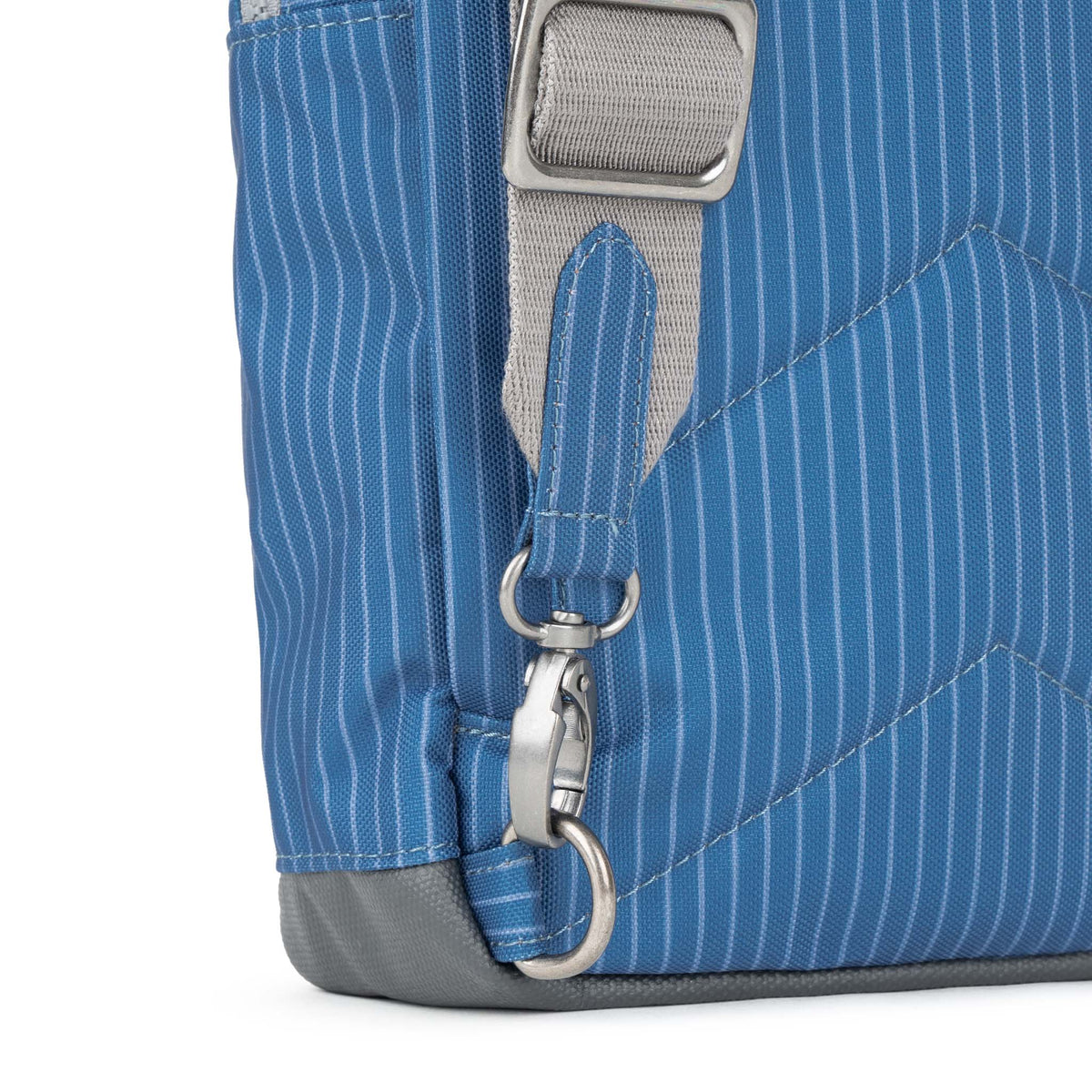 Willesden Sling Bag in Wash Denim