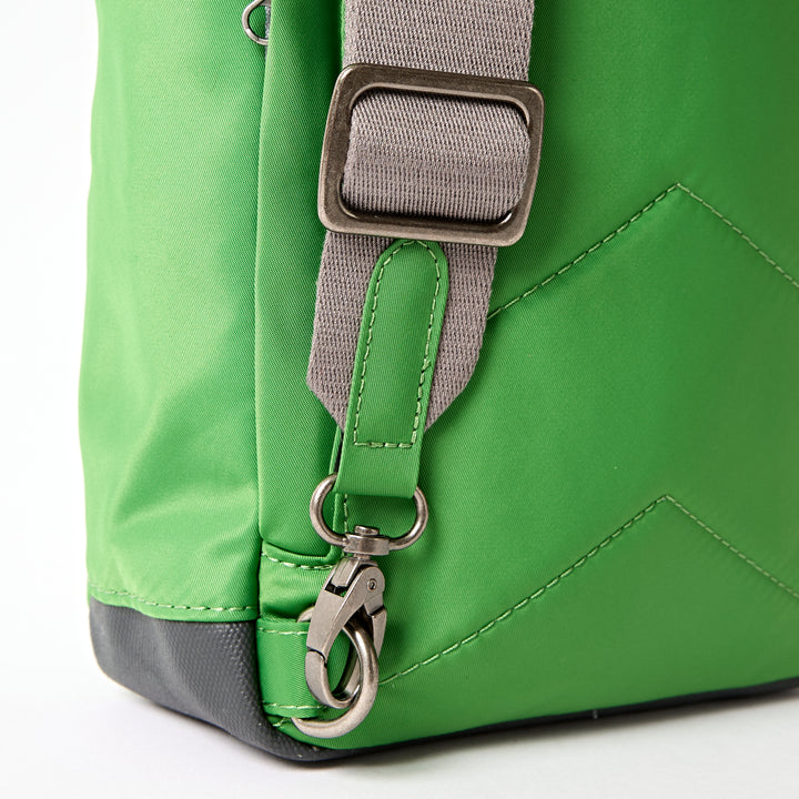 Willesden Sling Bag in Online Lime