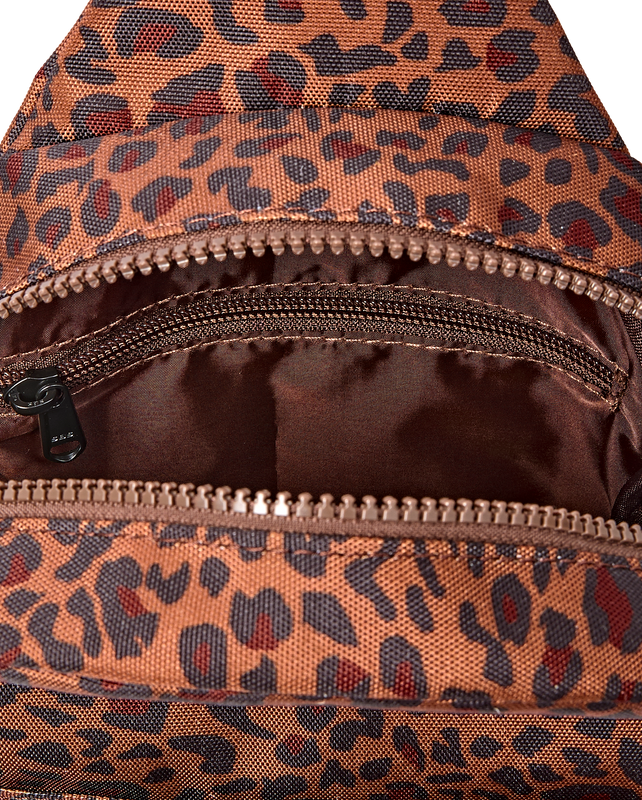 Willesden Sling Bag in Mini Leopard
