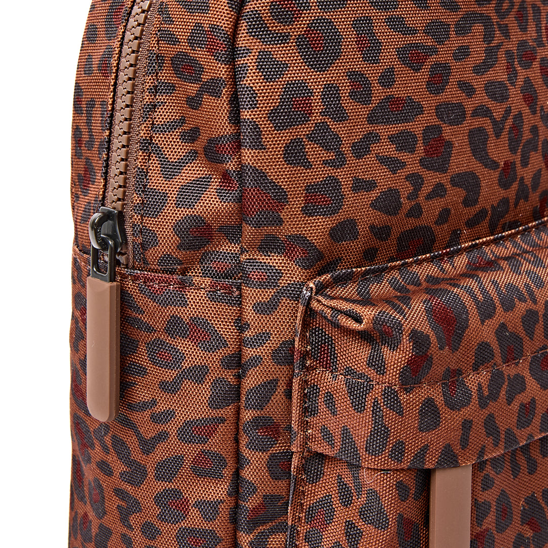 Willesden Sling Bag in Mini Leopard