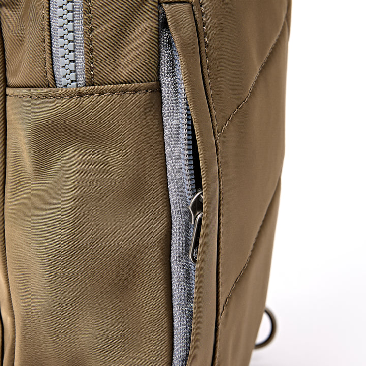 Willesden Sling Bag in Army