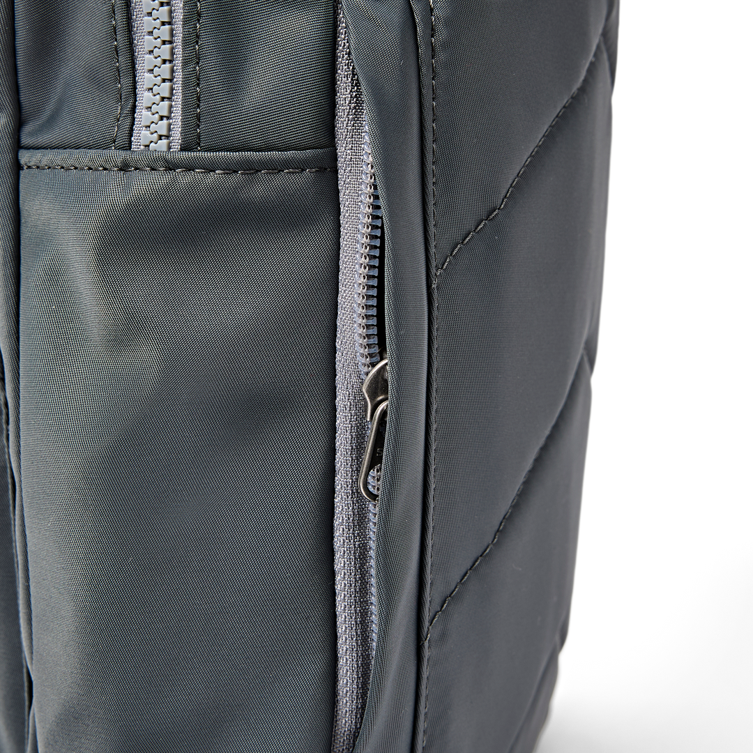 Willesden Sling Bag in Beluga