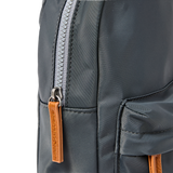 Willesden Sling Bag in Beluga