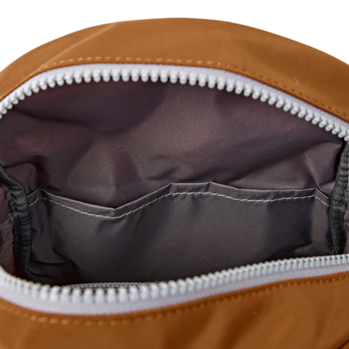 Willesden Sling Bag in Biscuit