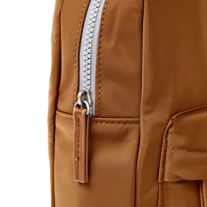 Willesden Sling Bag in Biscuit