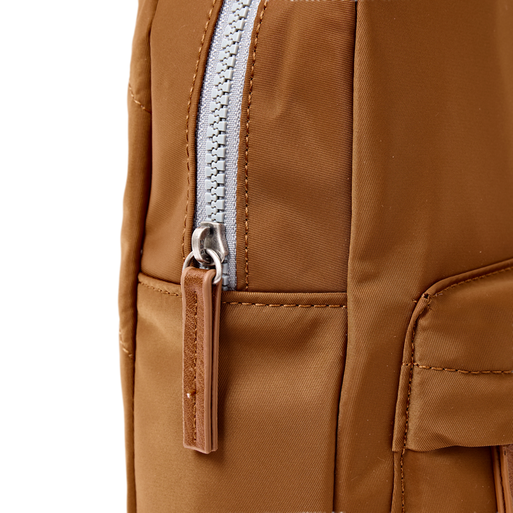 Willesden Sling Bag in Biscuit