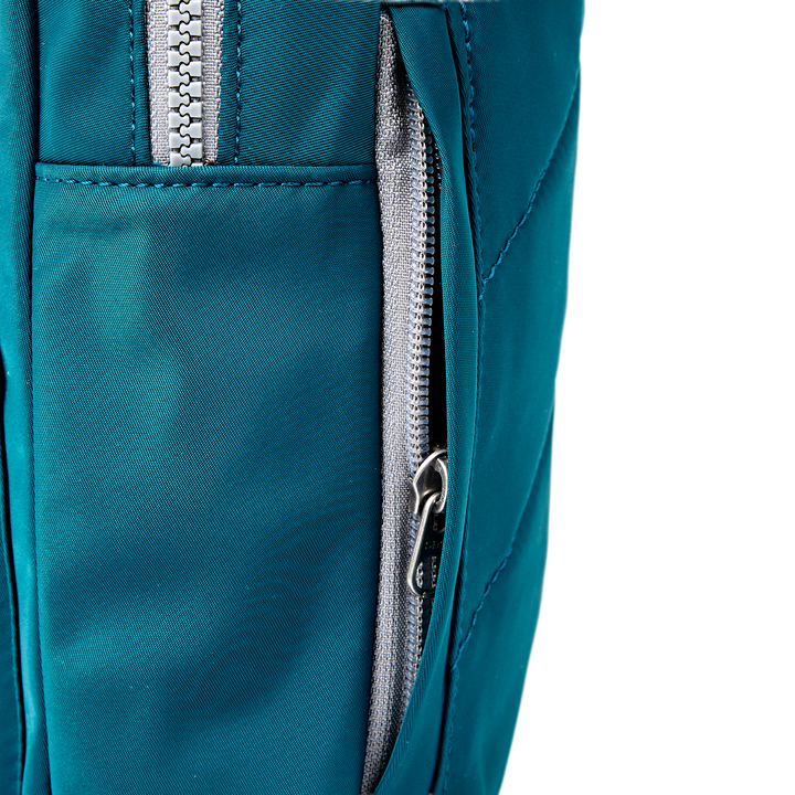 Willesden Sling Bag in North Sea
