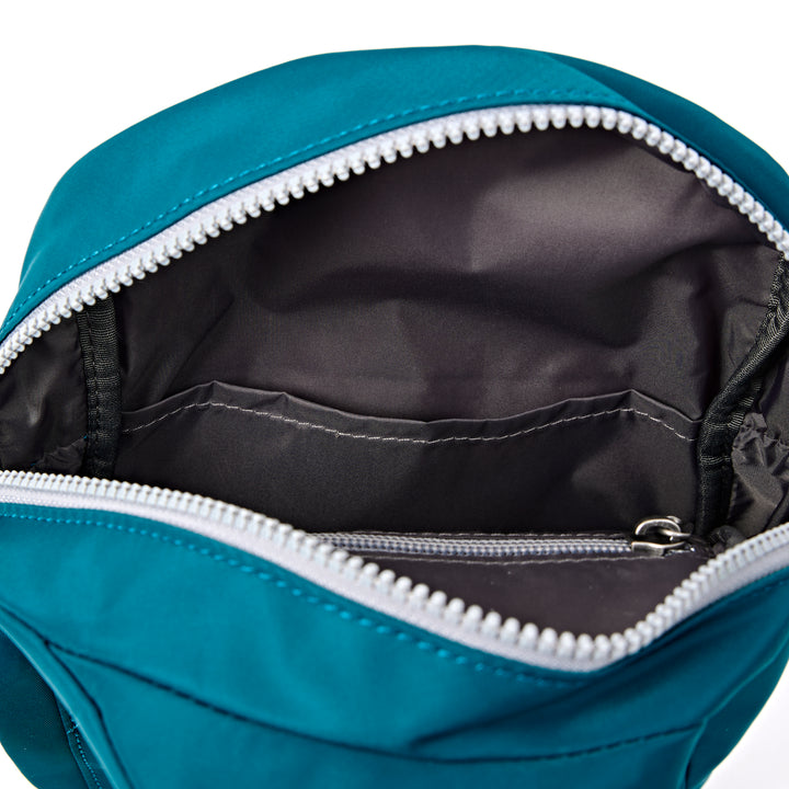 Willesden Sling Bag in North Sea