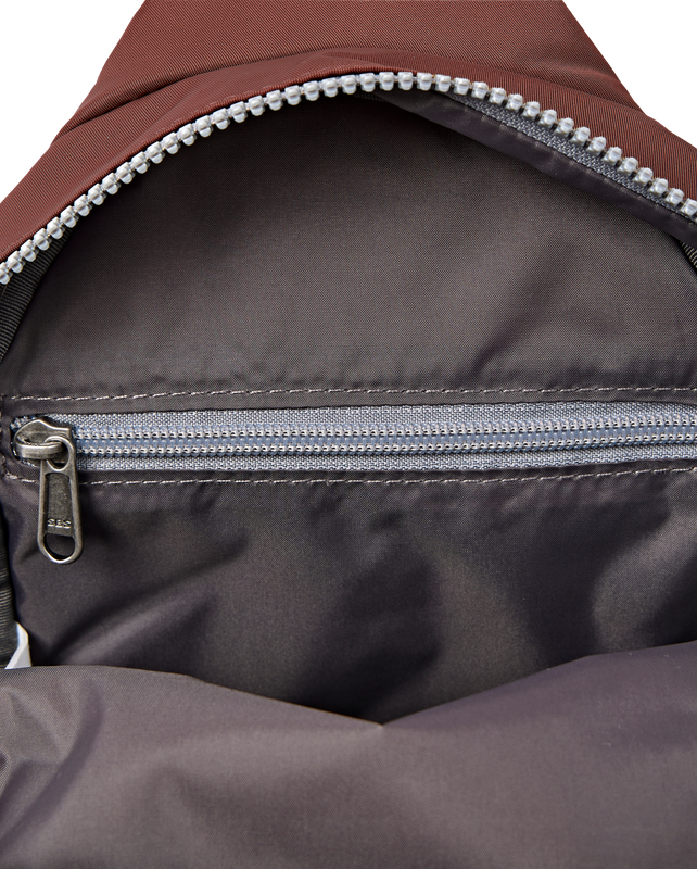Willesden Sling Bag in Rocky Road