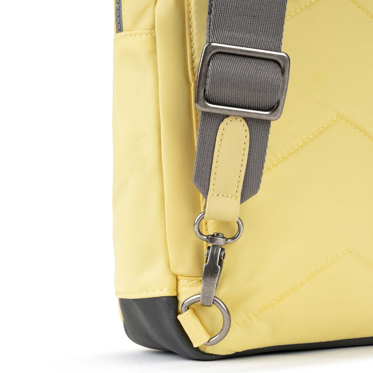 Willesden Sling Bag in Citron