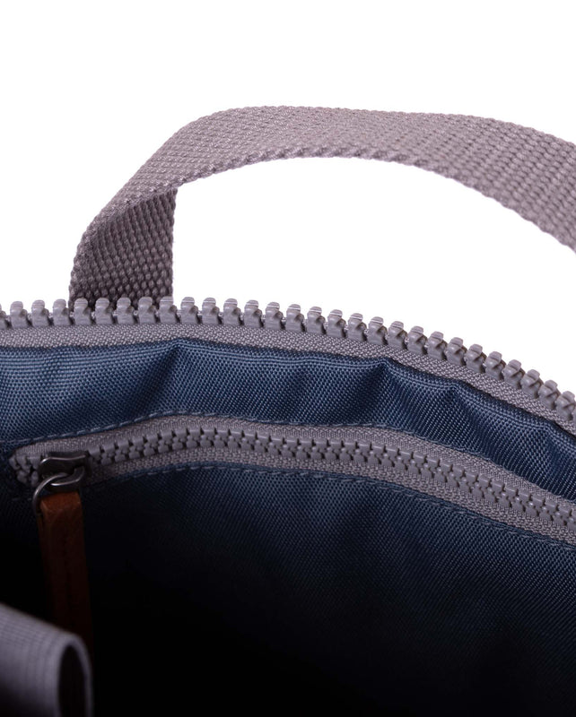 Finchley Backpack in Airforce