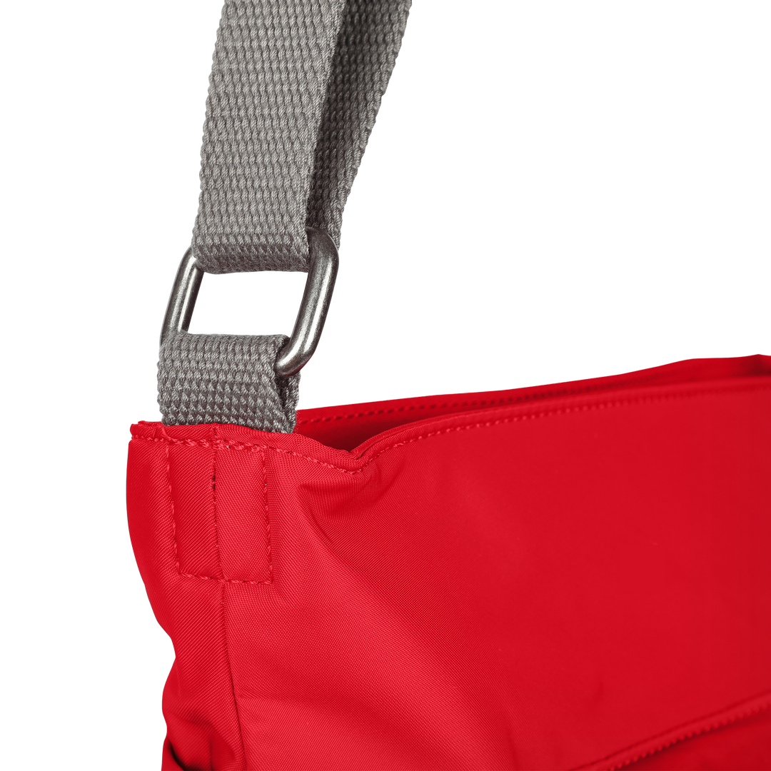 Kennington Crossbody Bag in Cranberry