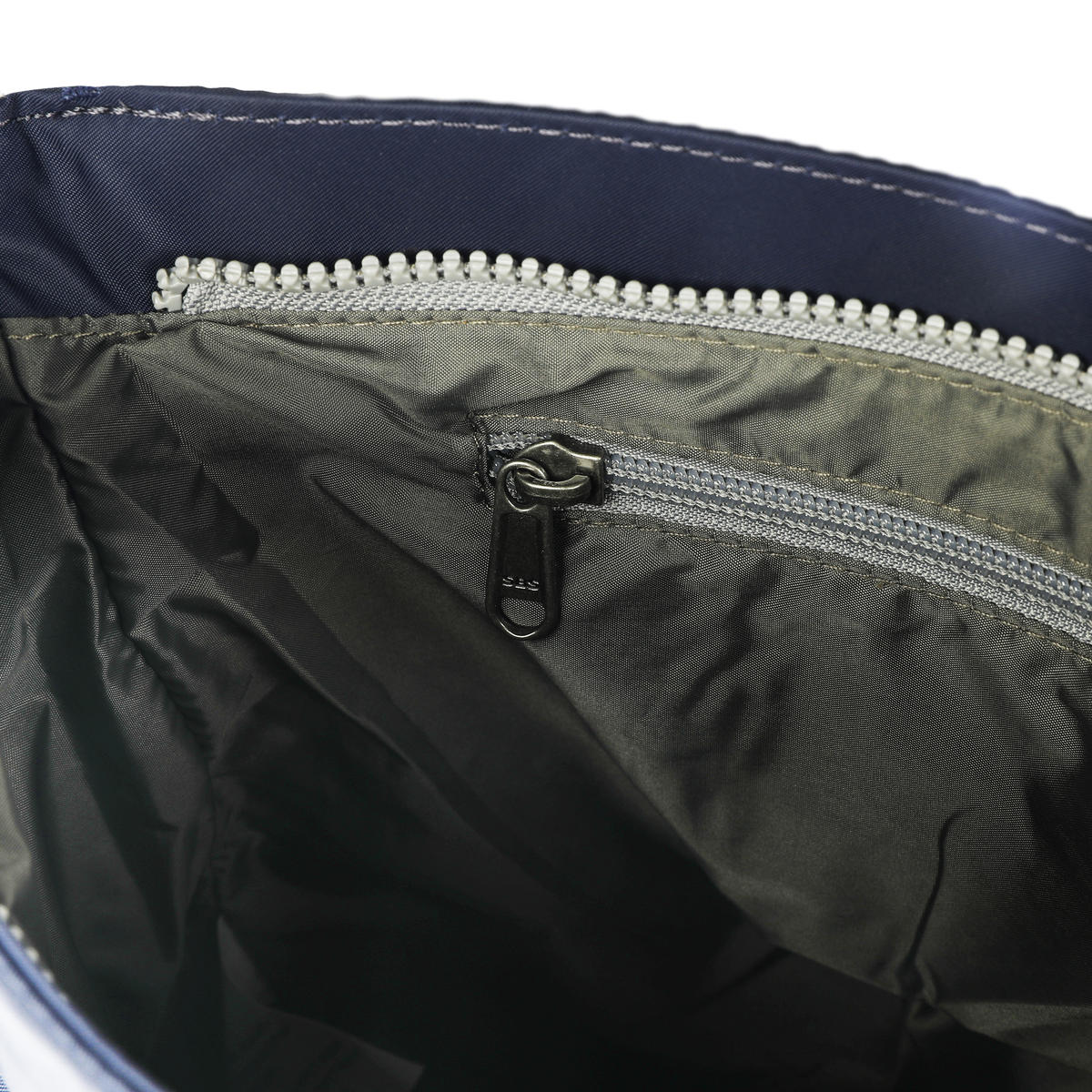 Kennington Crossbody Bag in Midnight